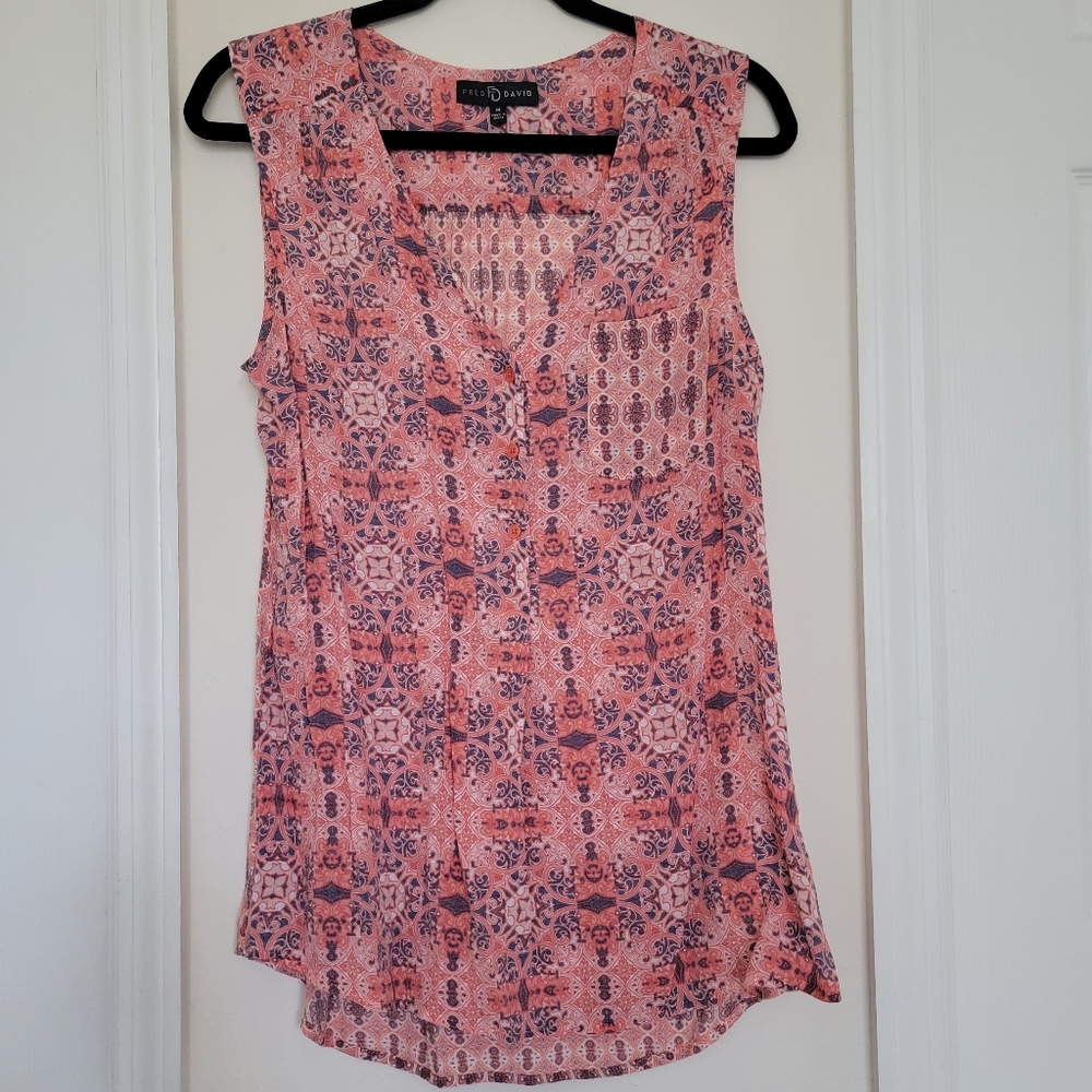 Fred David sleeveless blouse. Size M. Lox and purple color.
